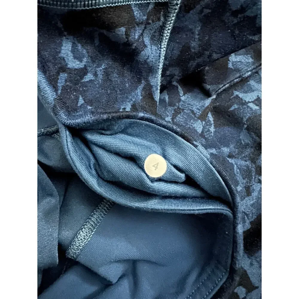 Lululemon Wunder Under Mystic Jungle Hawk Blue size 4